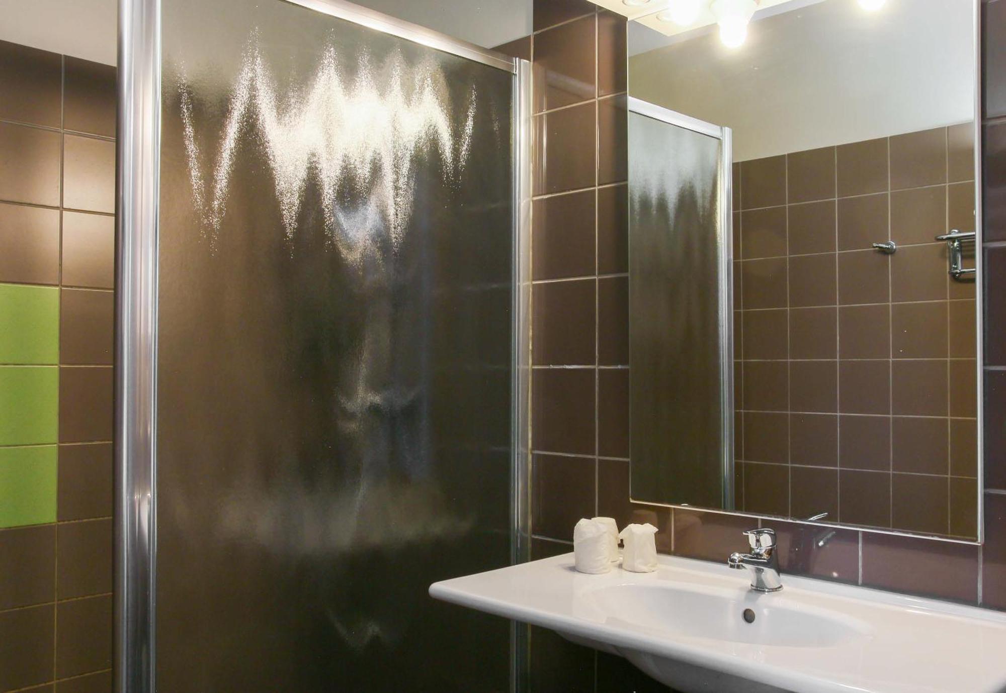 B&B Hotel Aubagne Жеменос Екстер'єр фото